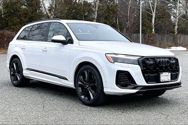 2026 Audi Q7 55 Premium Plus quattro Tiptronic's photo