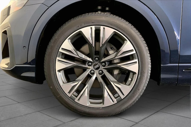 2026 Audi Q8 Premium Plus - Photo 12