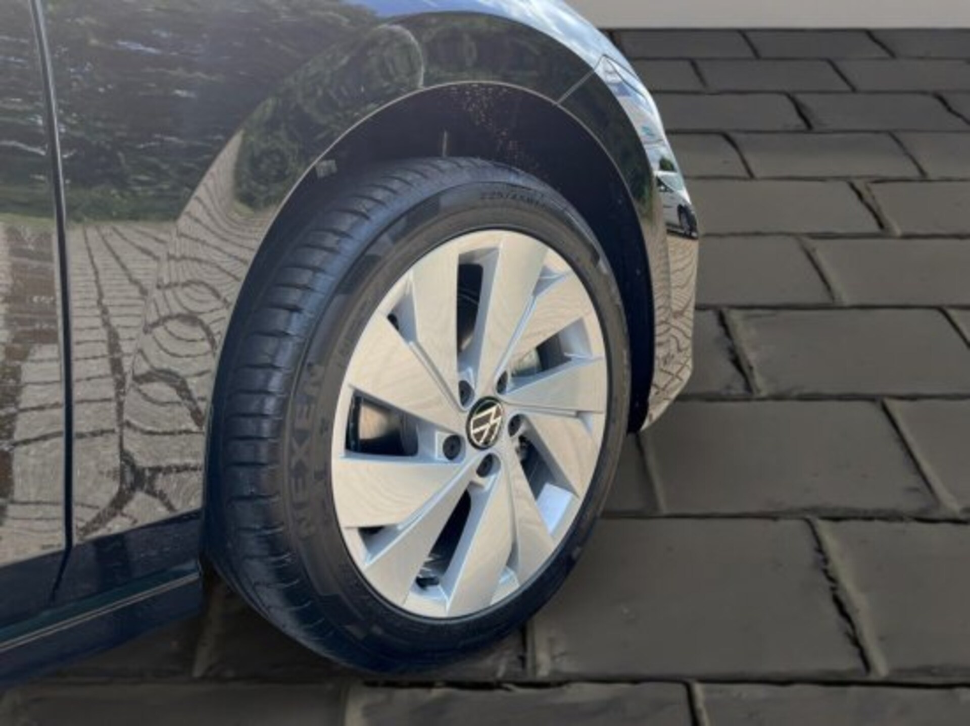 Volkswagen Golf Variant Life