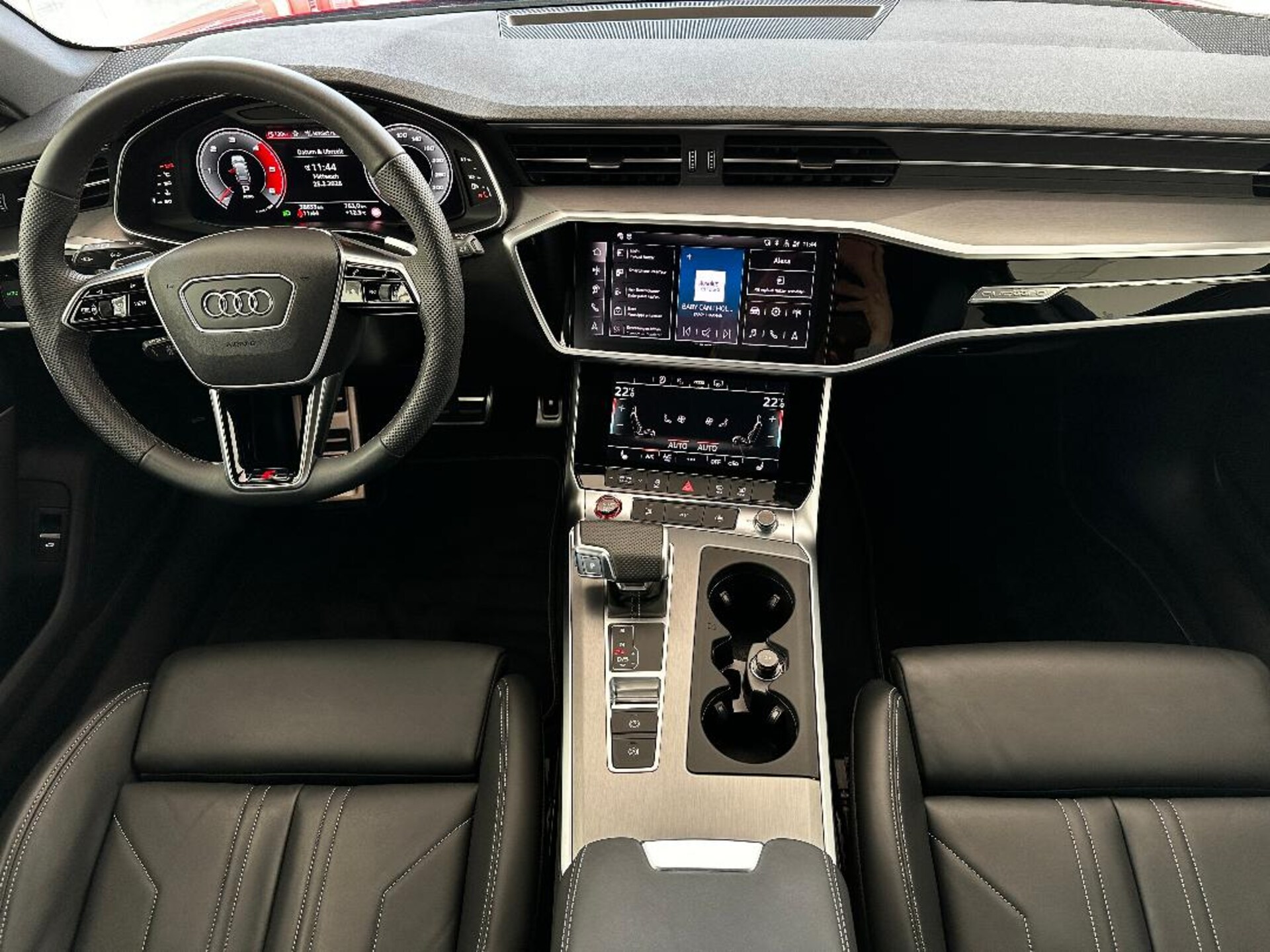 Audi S6 Avant