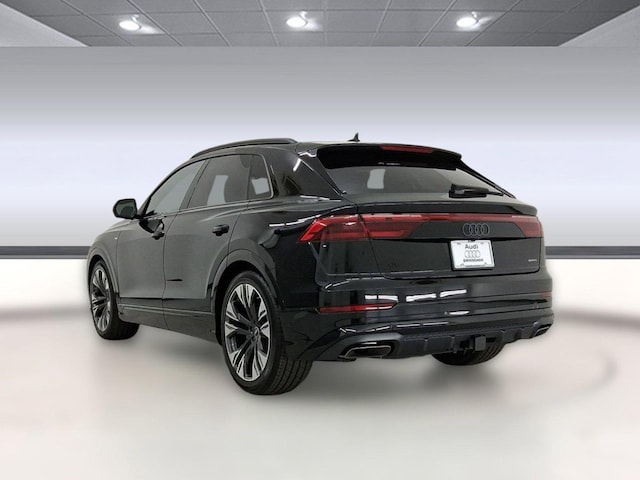 2026 Audi Q8