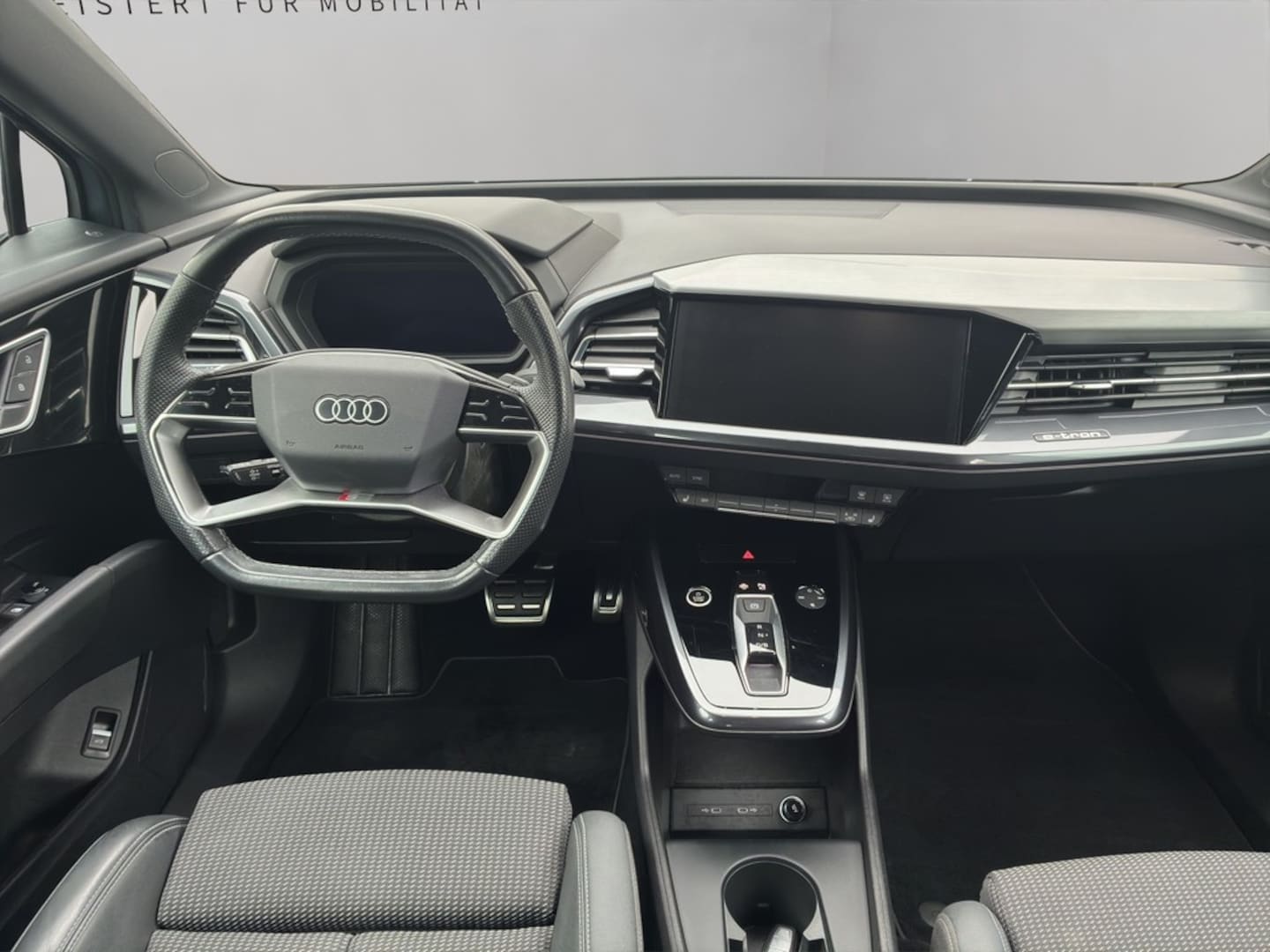 Bild über Audi Q4 e-tron 45 e-tron quattro - für weitere Informationen kontaktieren Sie den Audi Partner