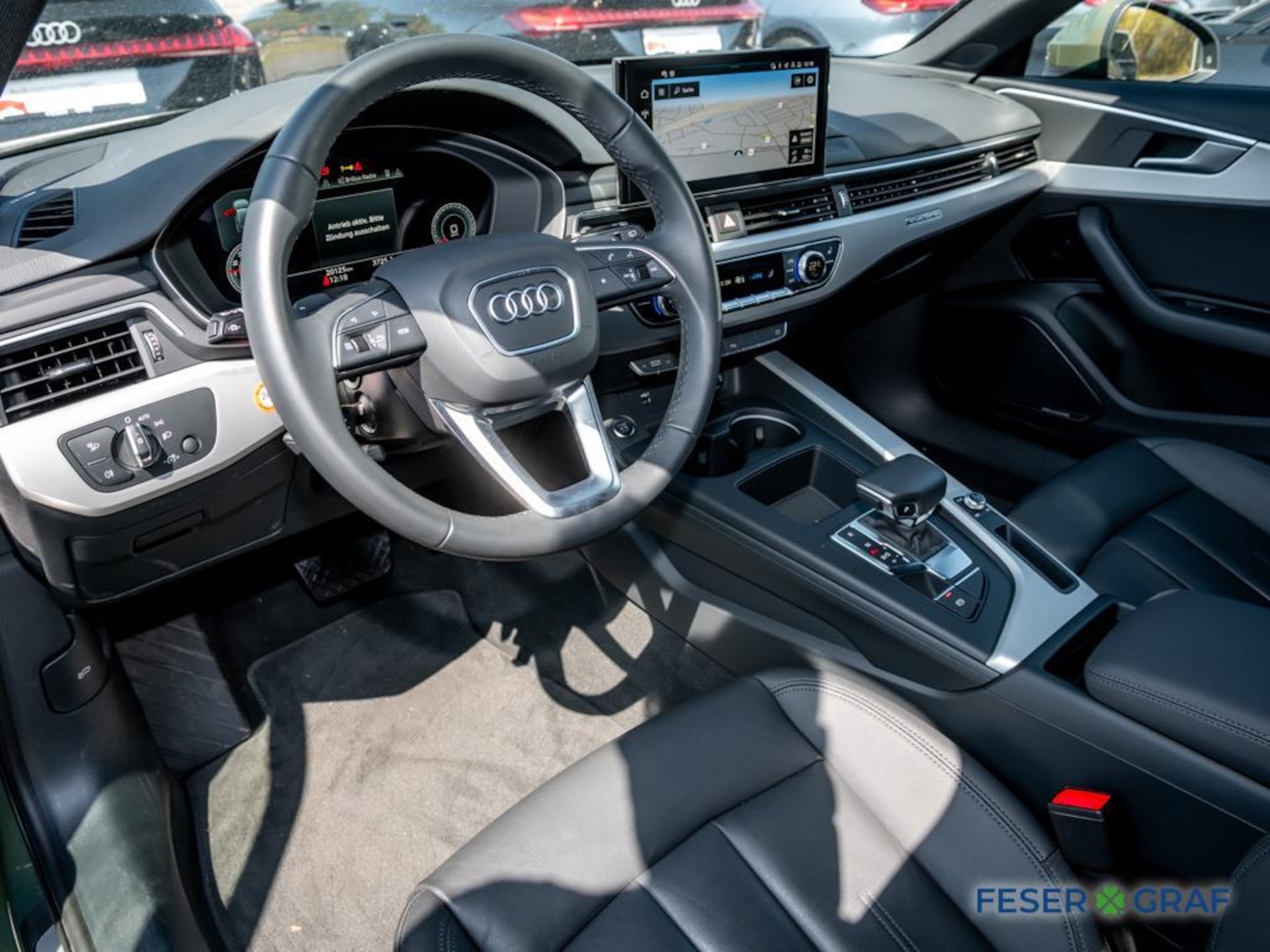 Audi A4 Avant S line