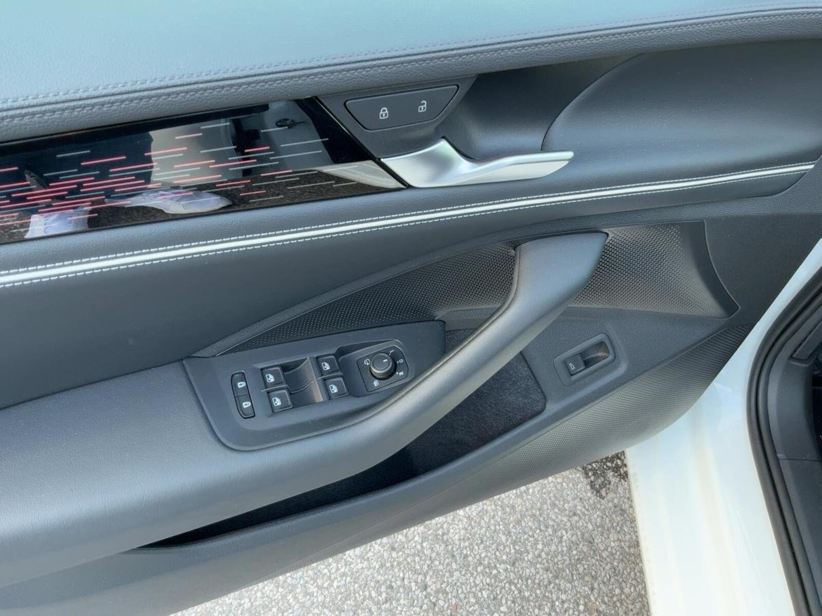 Volkswagen Passat – Bild 14