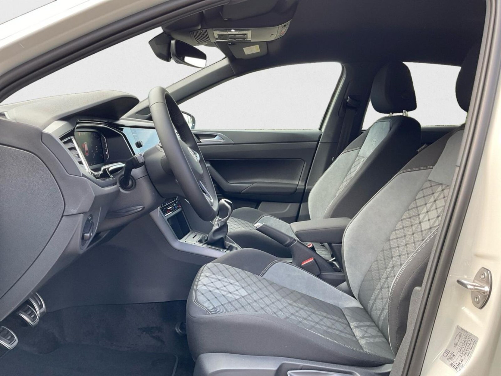 Volkswagen Polo – Bild 10