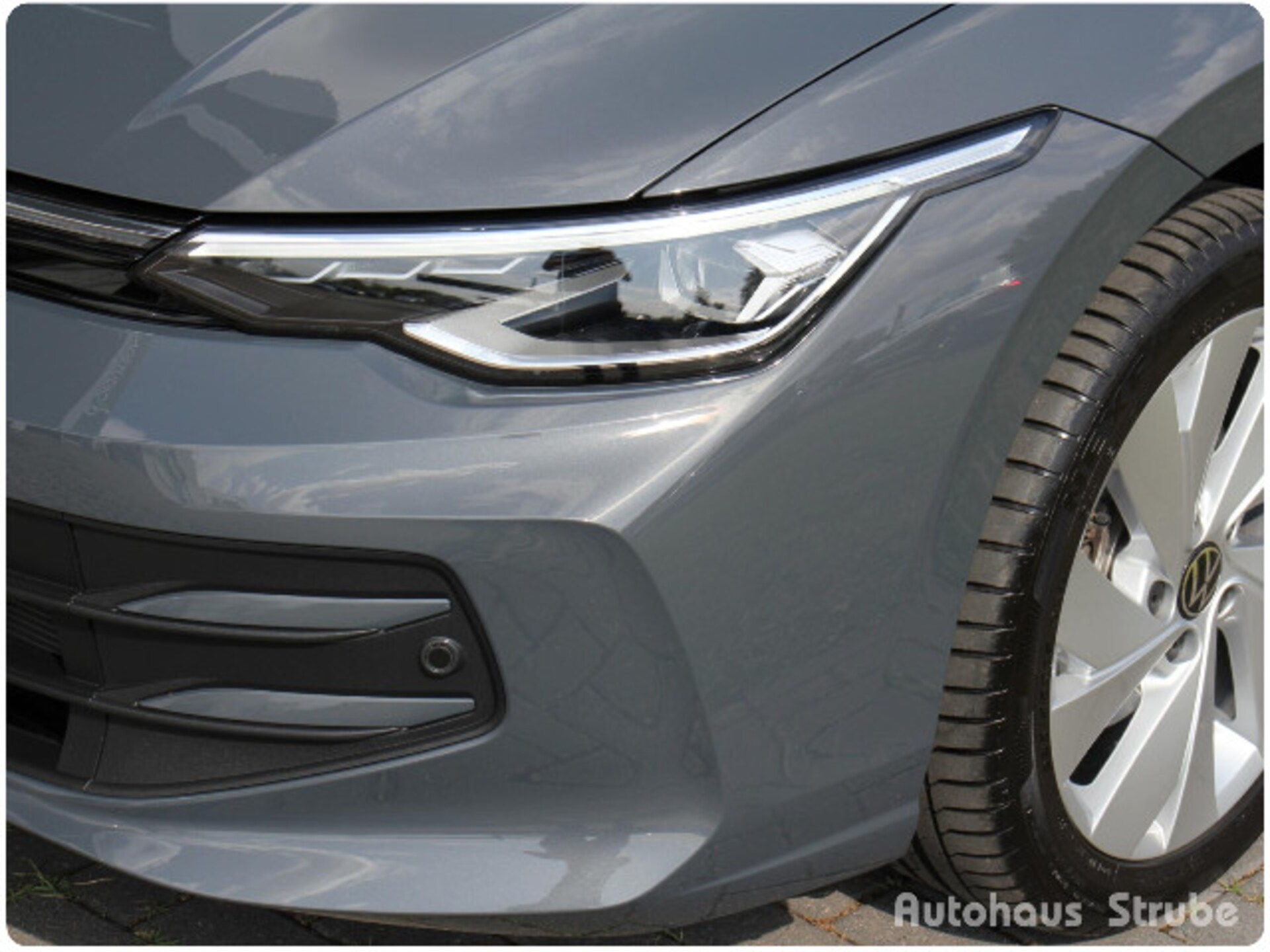 Volkswagen Golf Variant Life