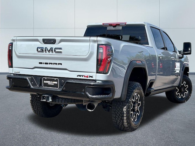 2025 GMC Sierra