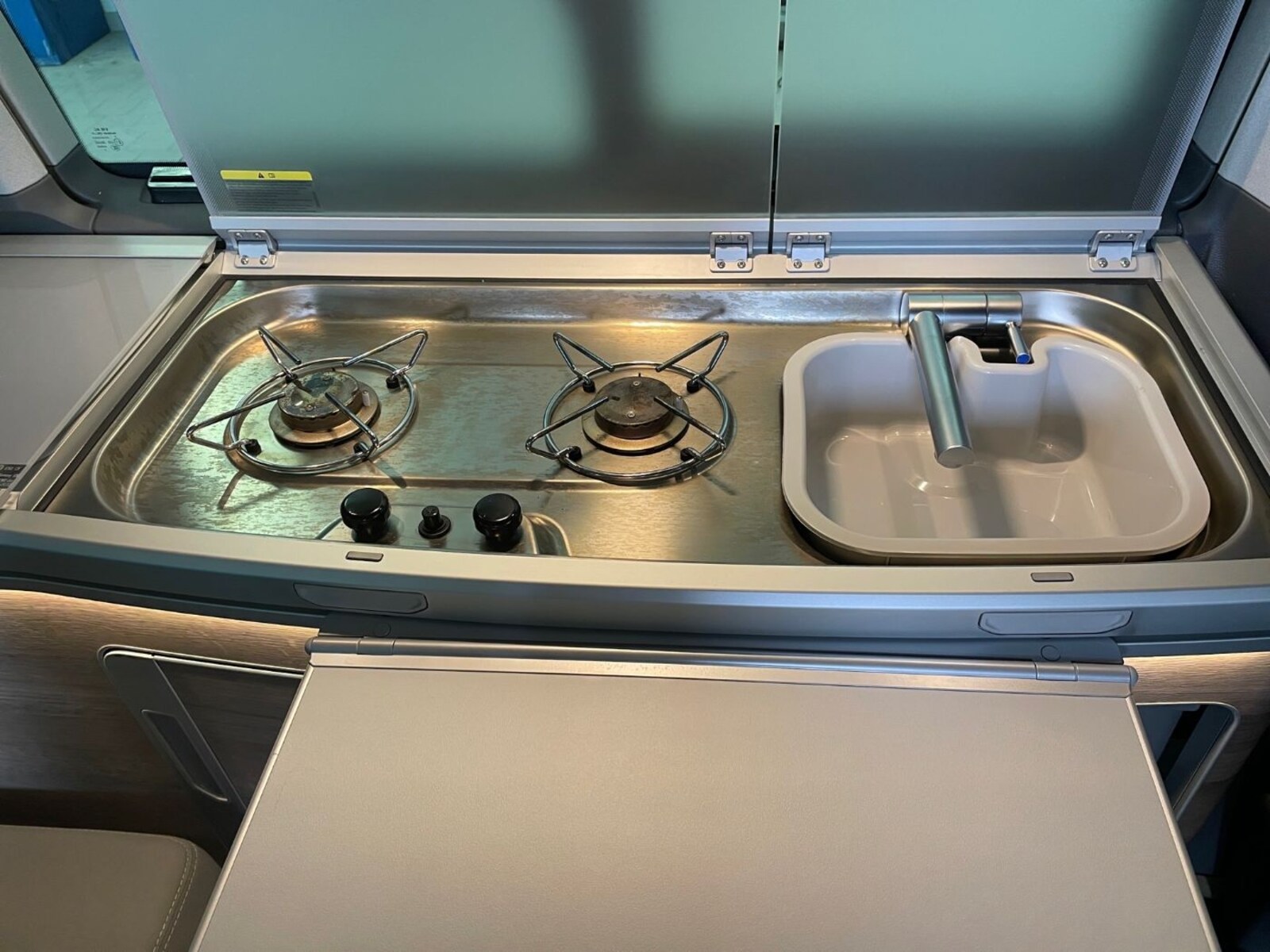 Volkswagen T6.1 California – Bild 12