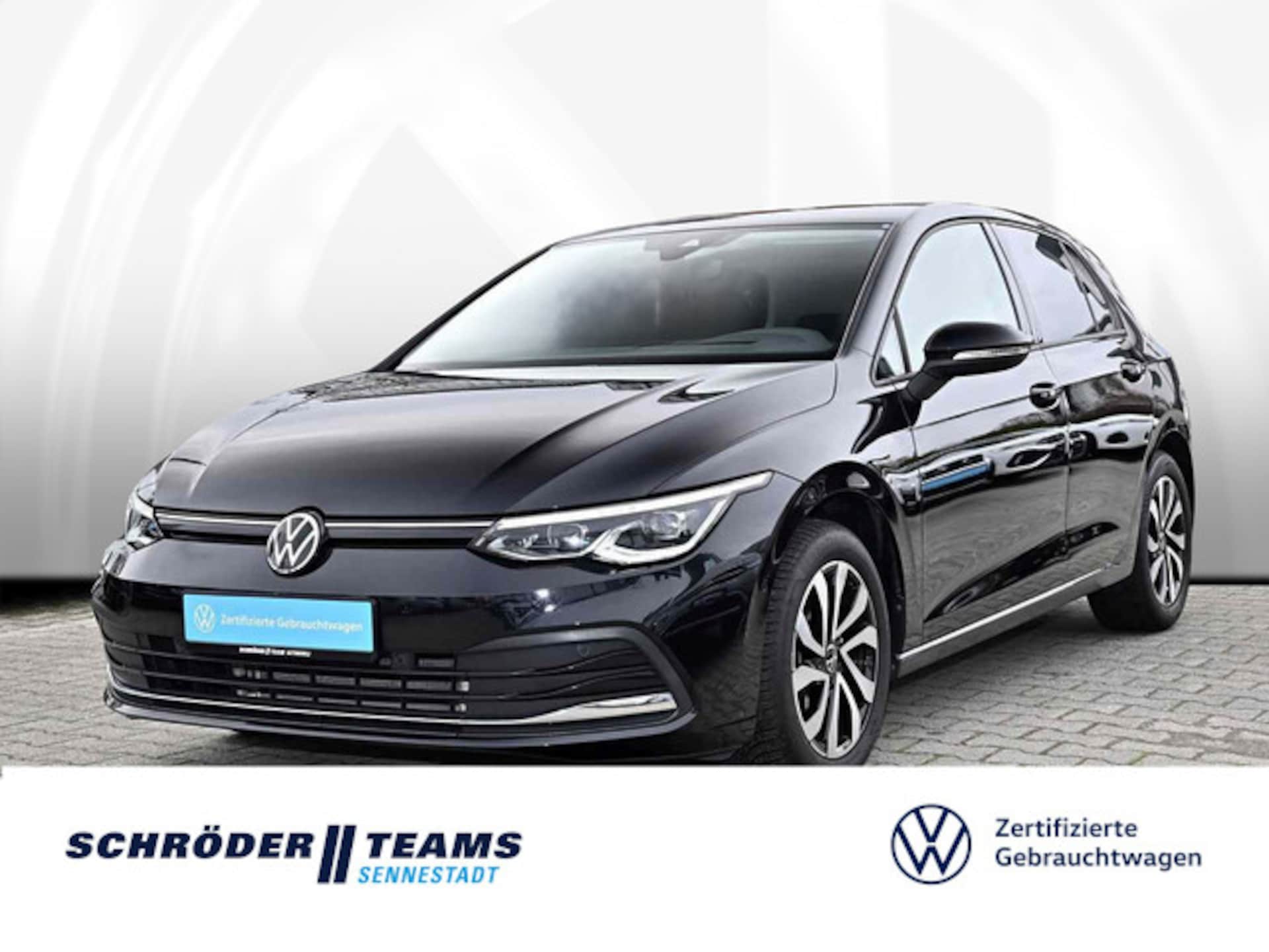 Volkswagen Golf 2023 — Golf Life 1.5 l TSI Standheizung ACC Active