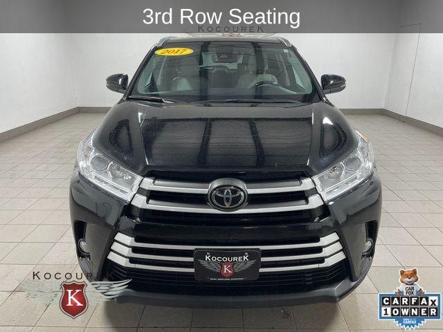 2017 Toyota Highlander
