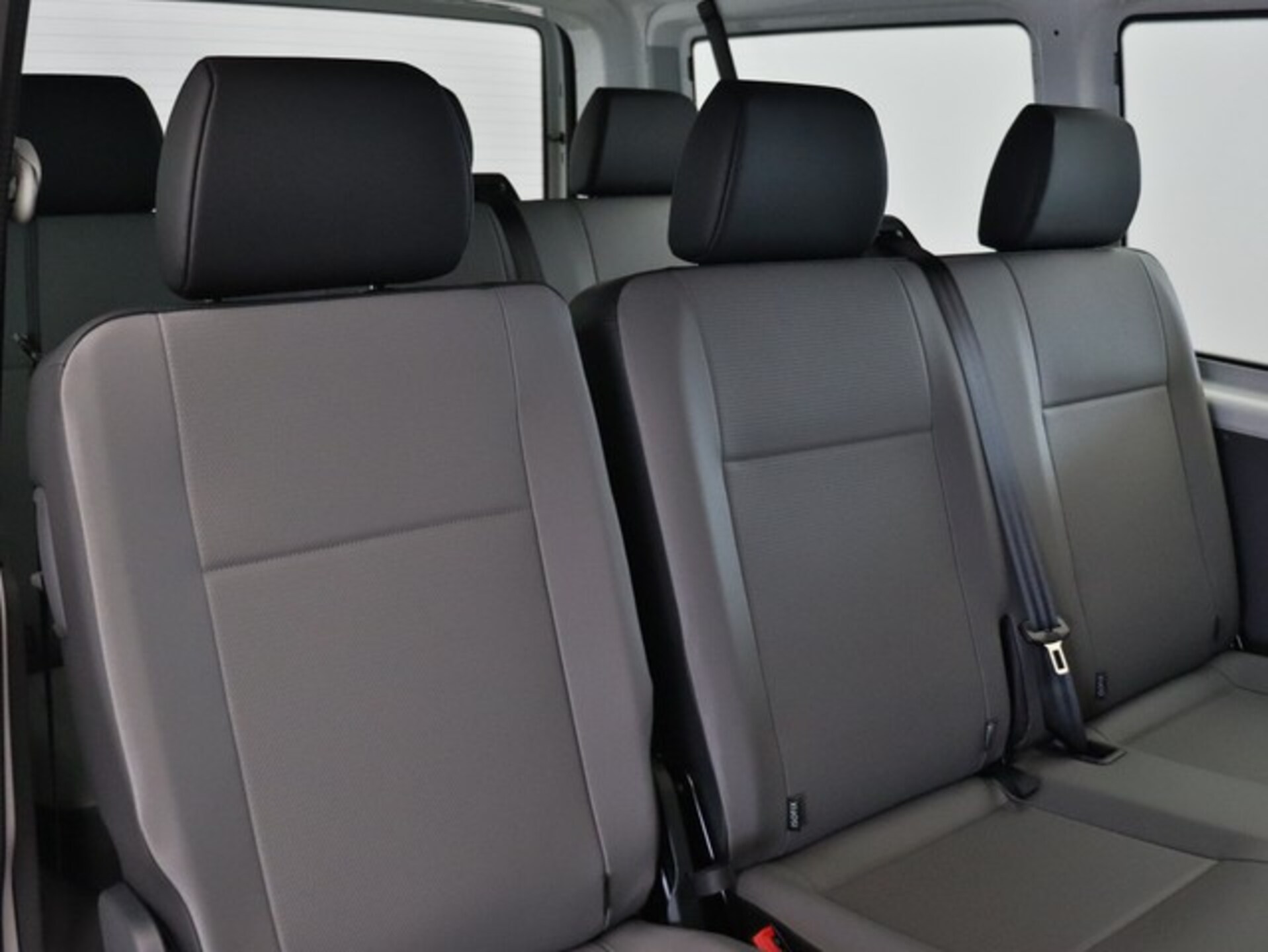 Volkswagen T6.1 Transporter Kombi kurzer Radstand