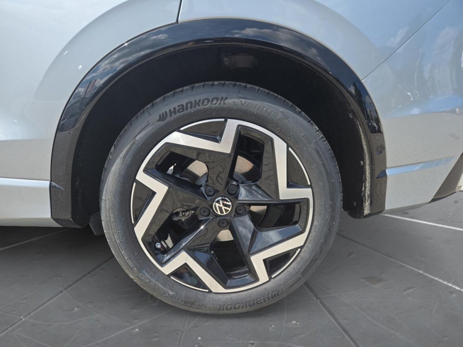 Volkswagen Tiguan – Bild 15