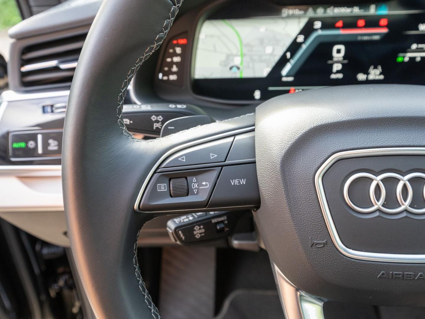 Bild über Audi Q7 SUV TDI quattro 210 kW tiptronic - für weitere Informationen kontaktieren Sie den Audi Partner