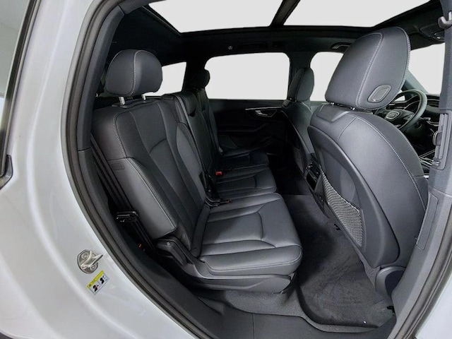 2026 Audi Q7 Premium Plus - Photo 30