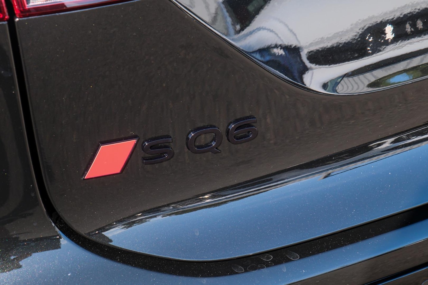 Image about Audi SQ6 SUV e-tron e-tron quattro