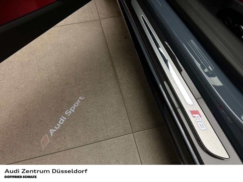Audi R8 Spyder V10 performance quattro
