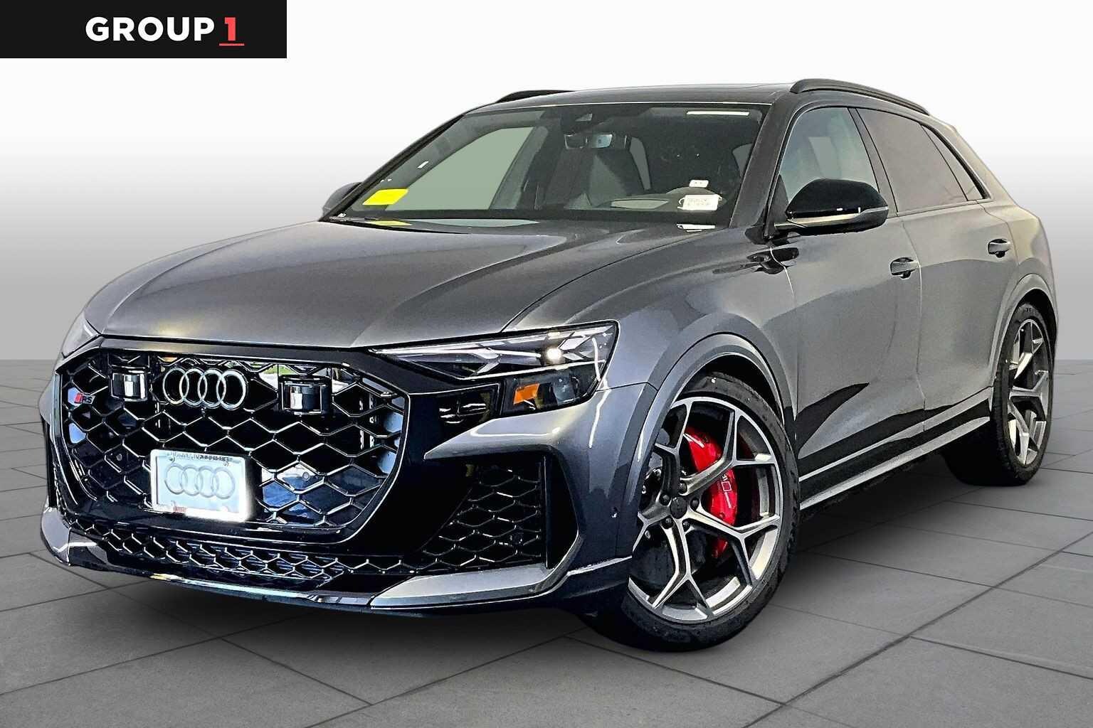 2026 Audi RS Q8 -'s photo