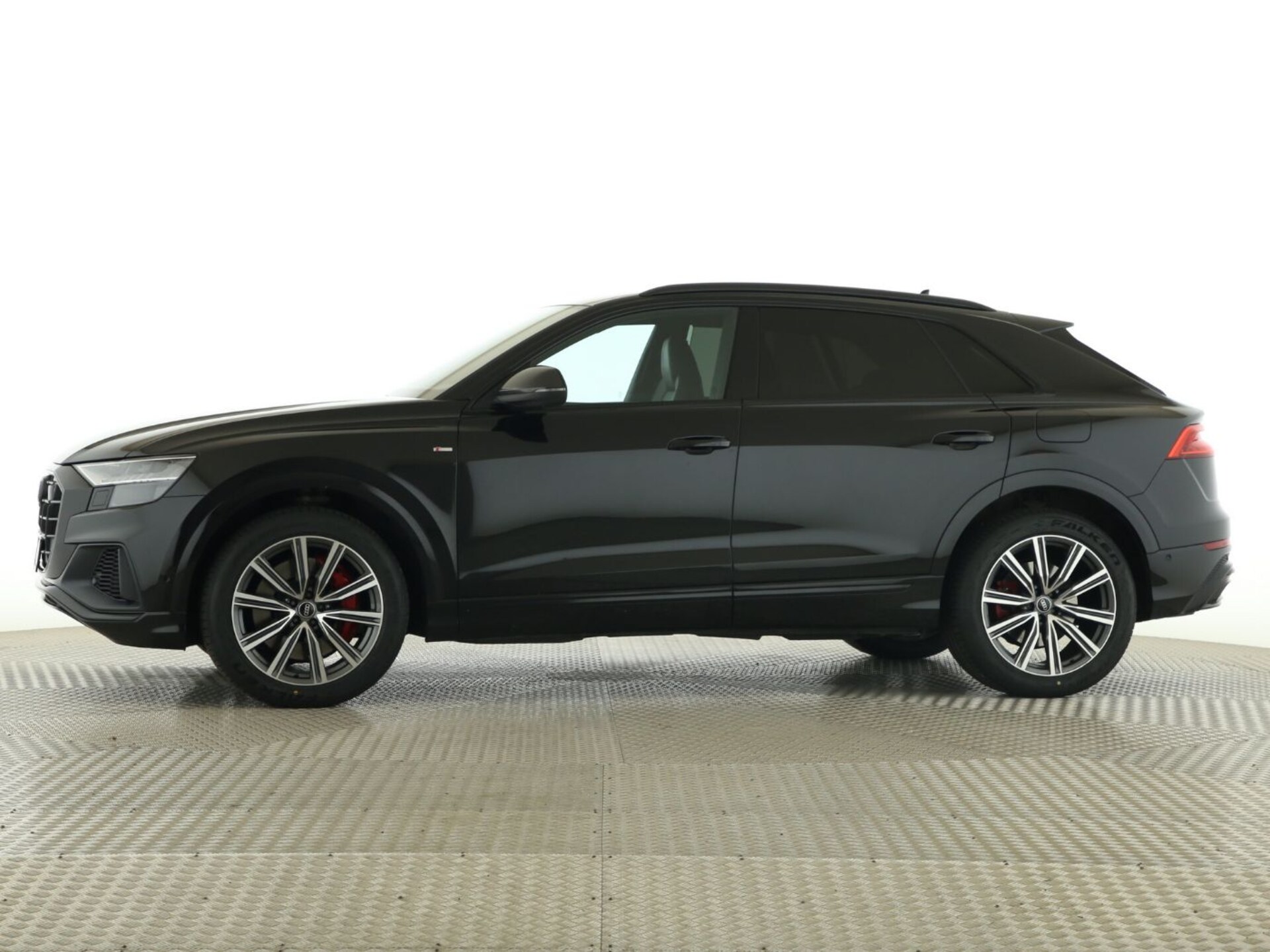 Audi Q8 SUV TFSI e