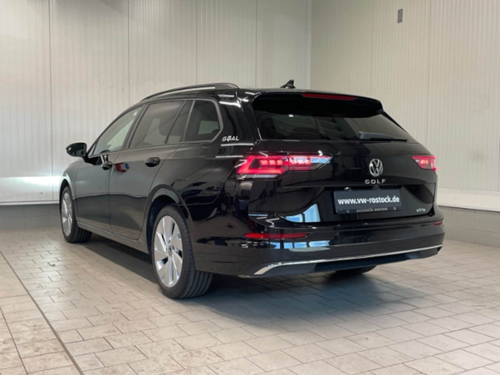 Volkswagen Golf Variant – Bild 4