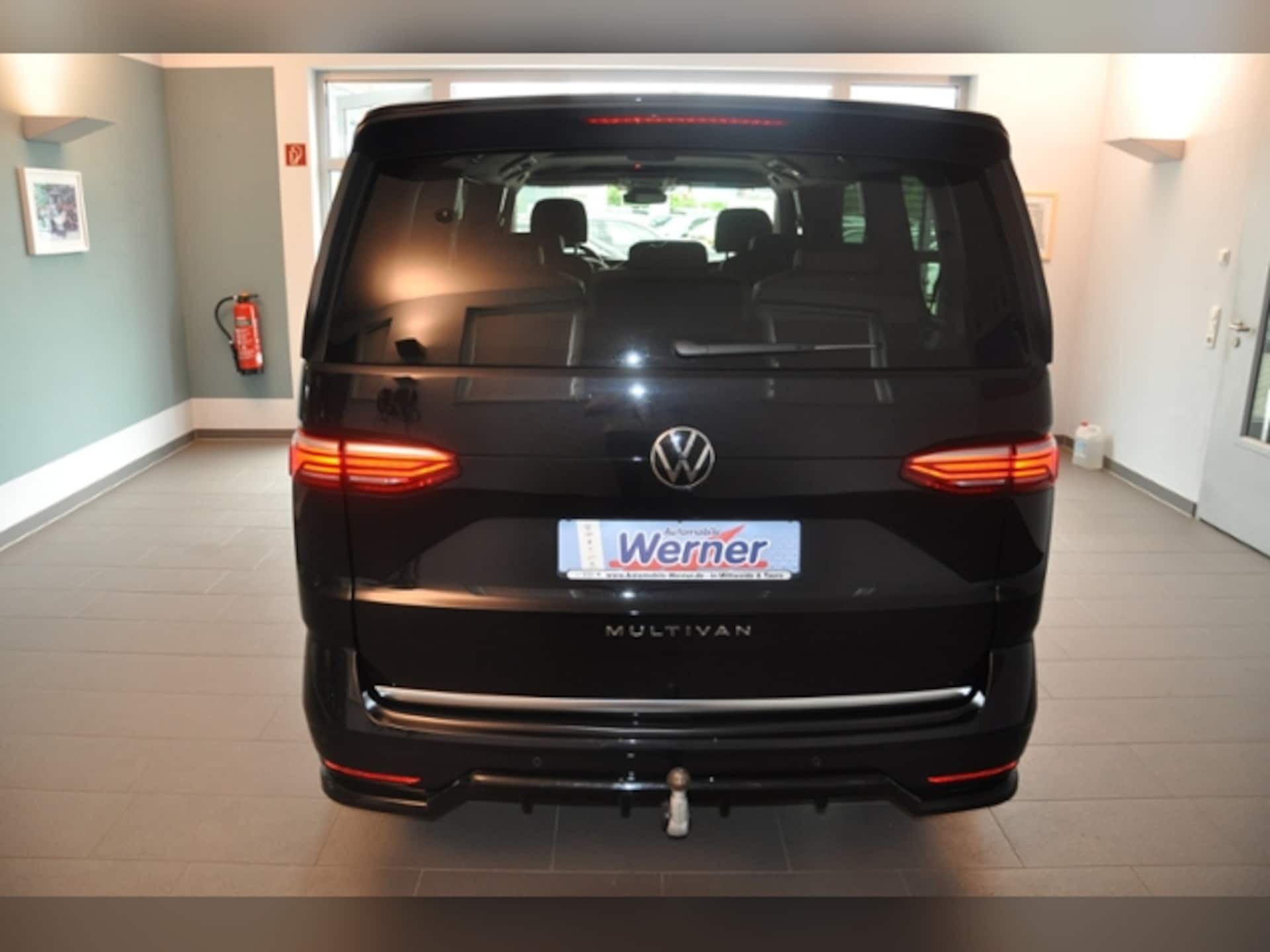 Volkswagen Multivan Langversion Style