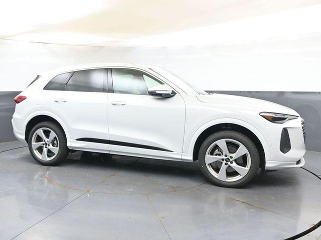 2026 Audi Q5 Premium Plus - Photo 7
