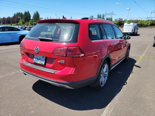 2017 Volkswagen Golf