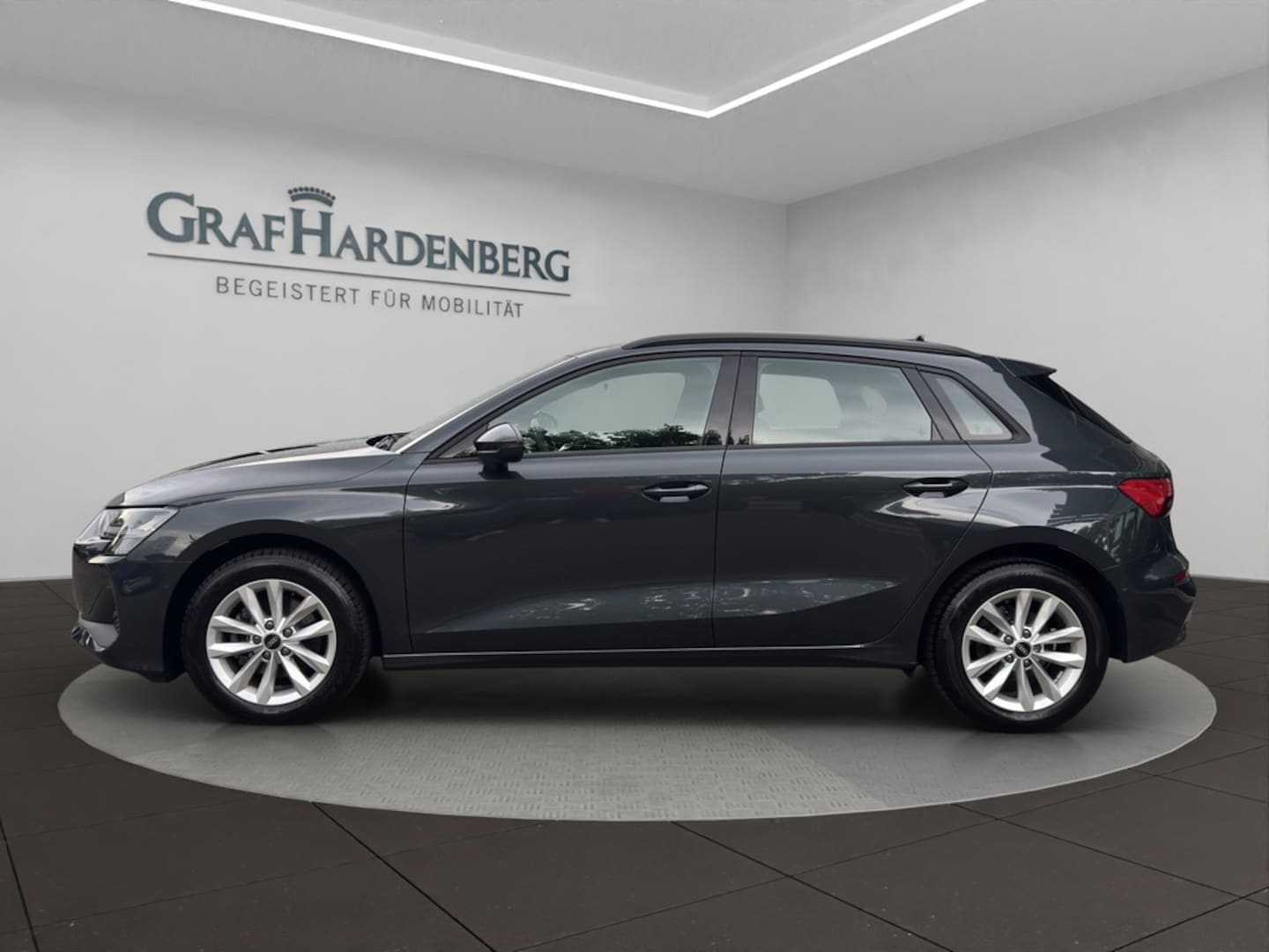 Bild über Audi A3 Sportback 30 TDI Schaltgetriebe - für weitere Informationen kontaktieren Sie den Audi Partner