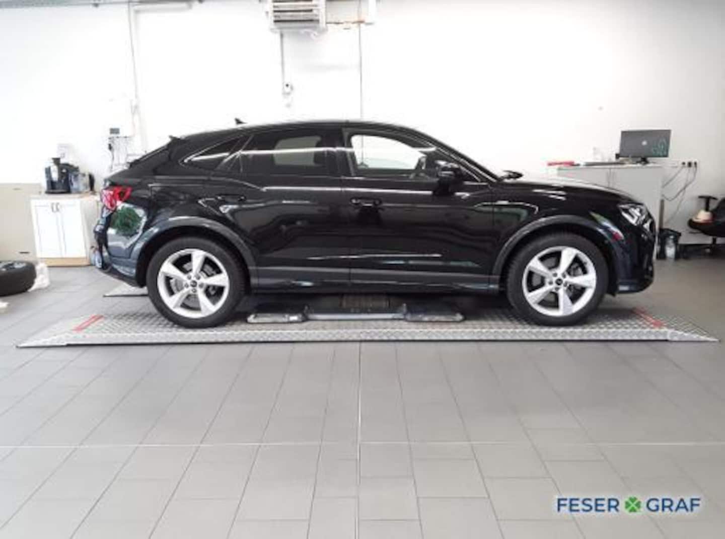 Bild über Audi Q3 Sportback S line 40 TFSI quattro S tronic - für weitere Informationen kontaktieren Sie den Audi Partner