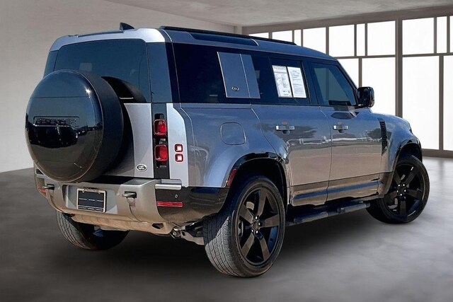 2022 Land Rover Defender