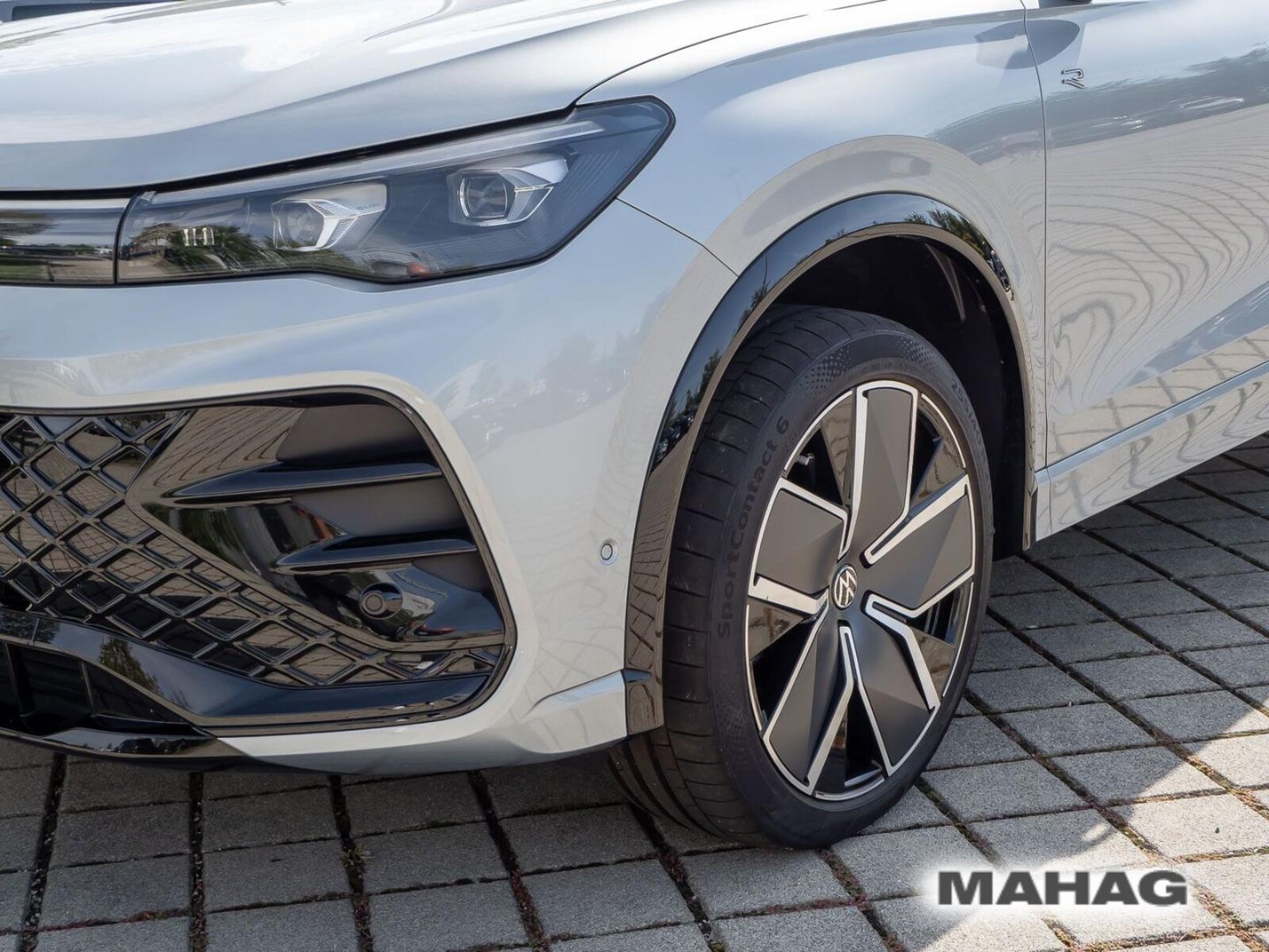 Volkswagen Tiguan – Bild 8