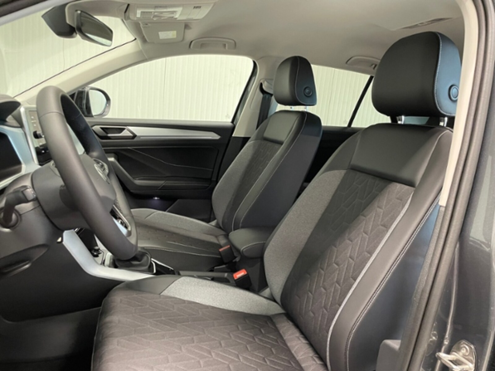 Volkswagen T-Roc – Bild 14