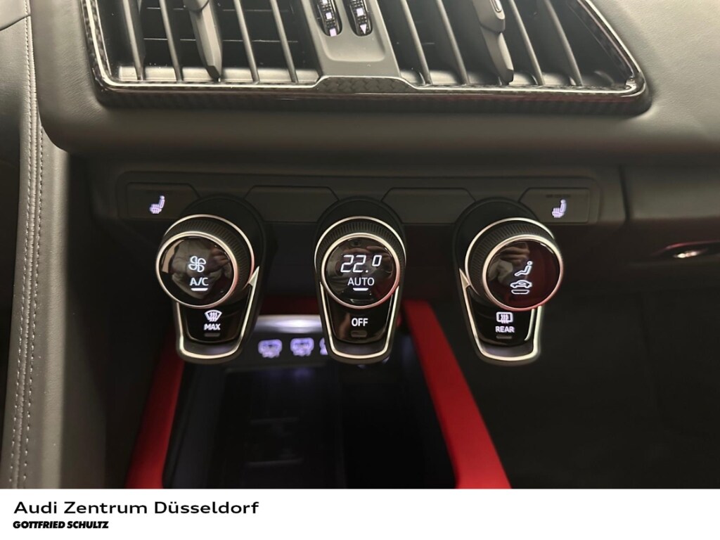 Audi R8 Spyder V10 performance quattro