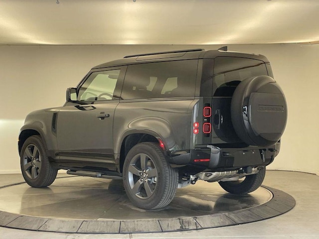 2025 Land Rover Defender