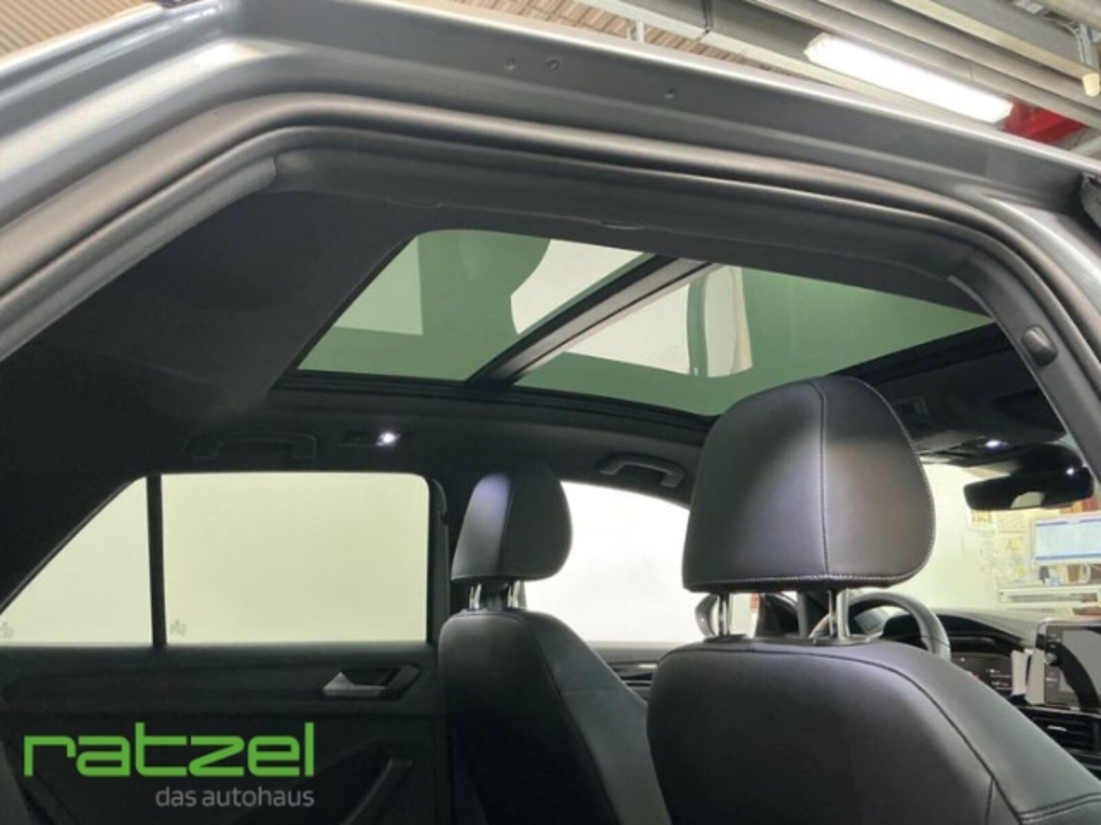 Volkswagen T-Roc – Bild 9