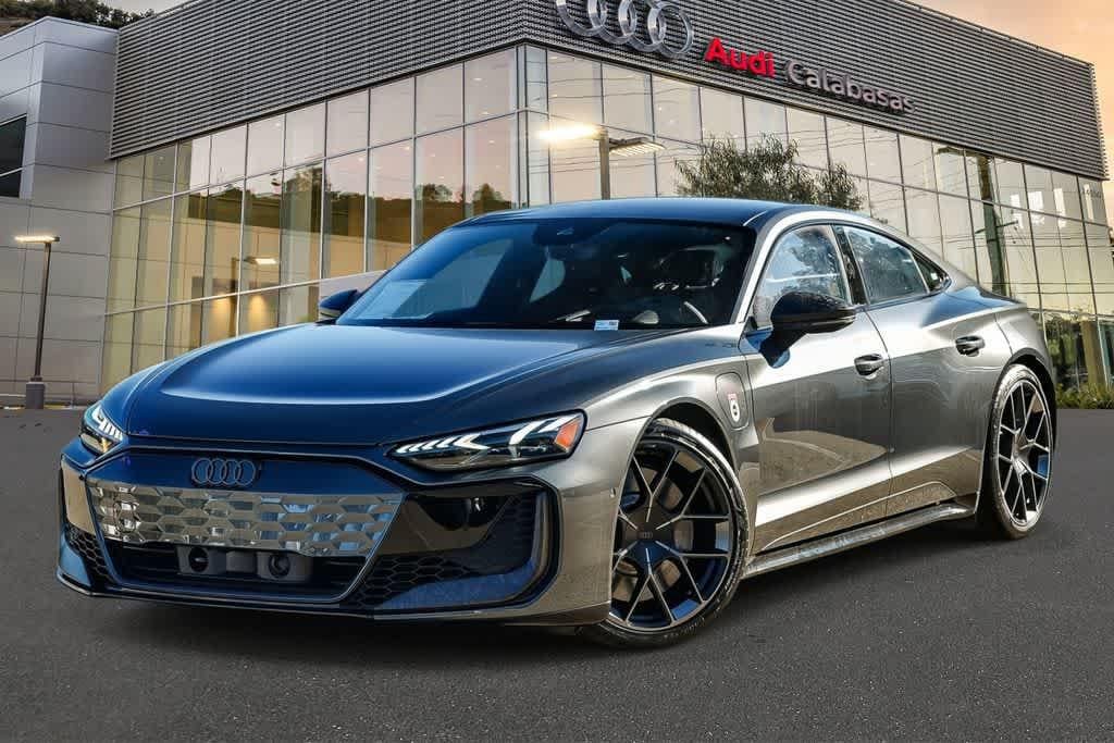 2026 Audi RS e-tron GT Performance