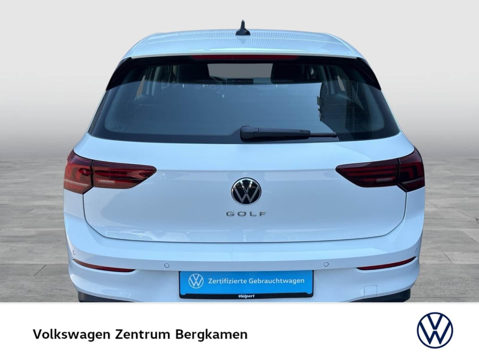 Volkswagen Golf Life