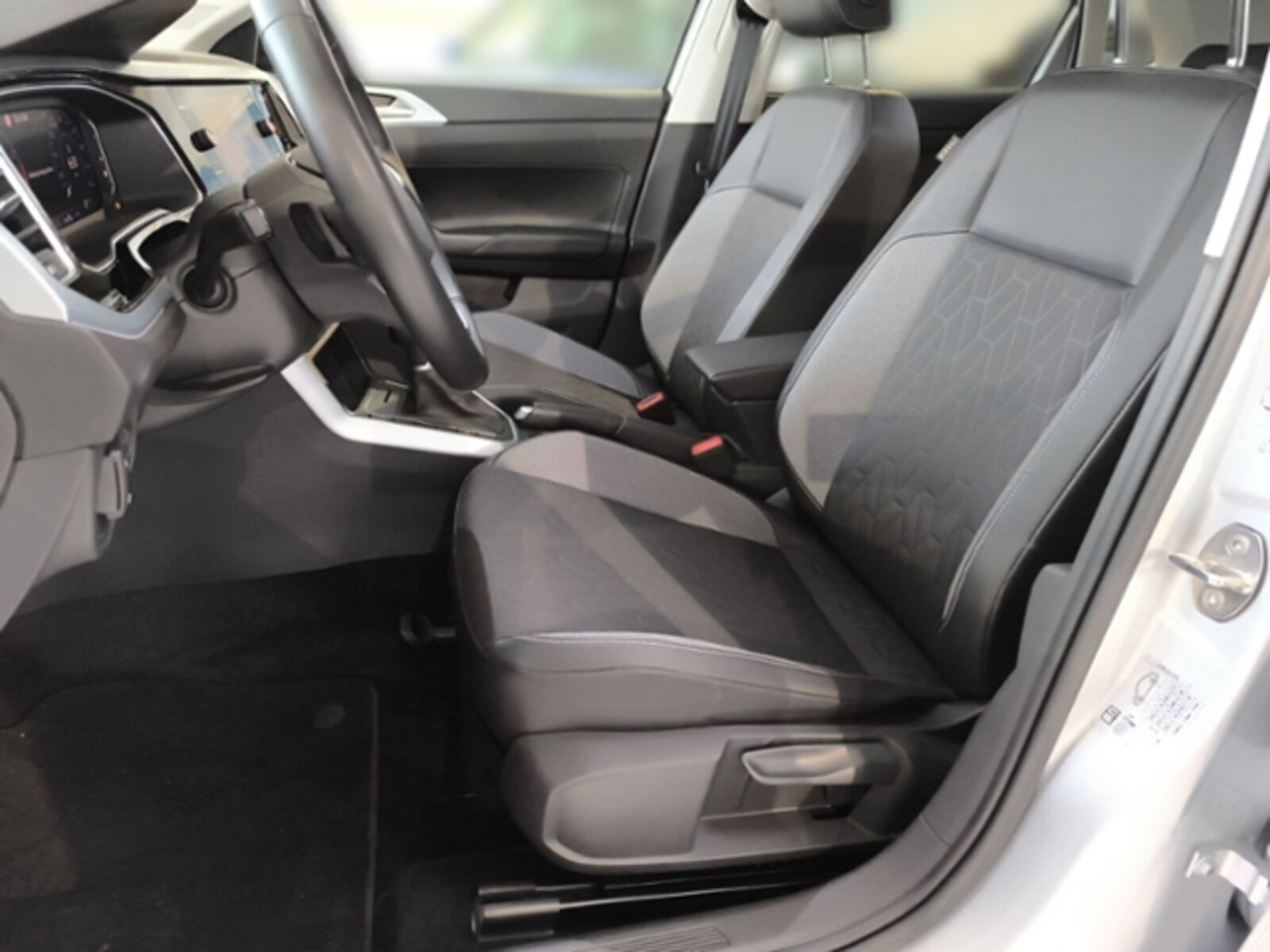 Volkswagen Polo – Bild 9