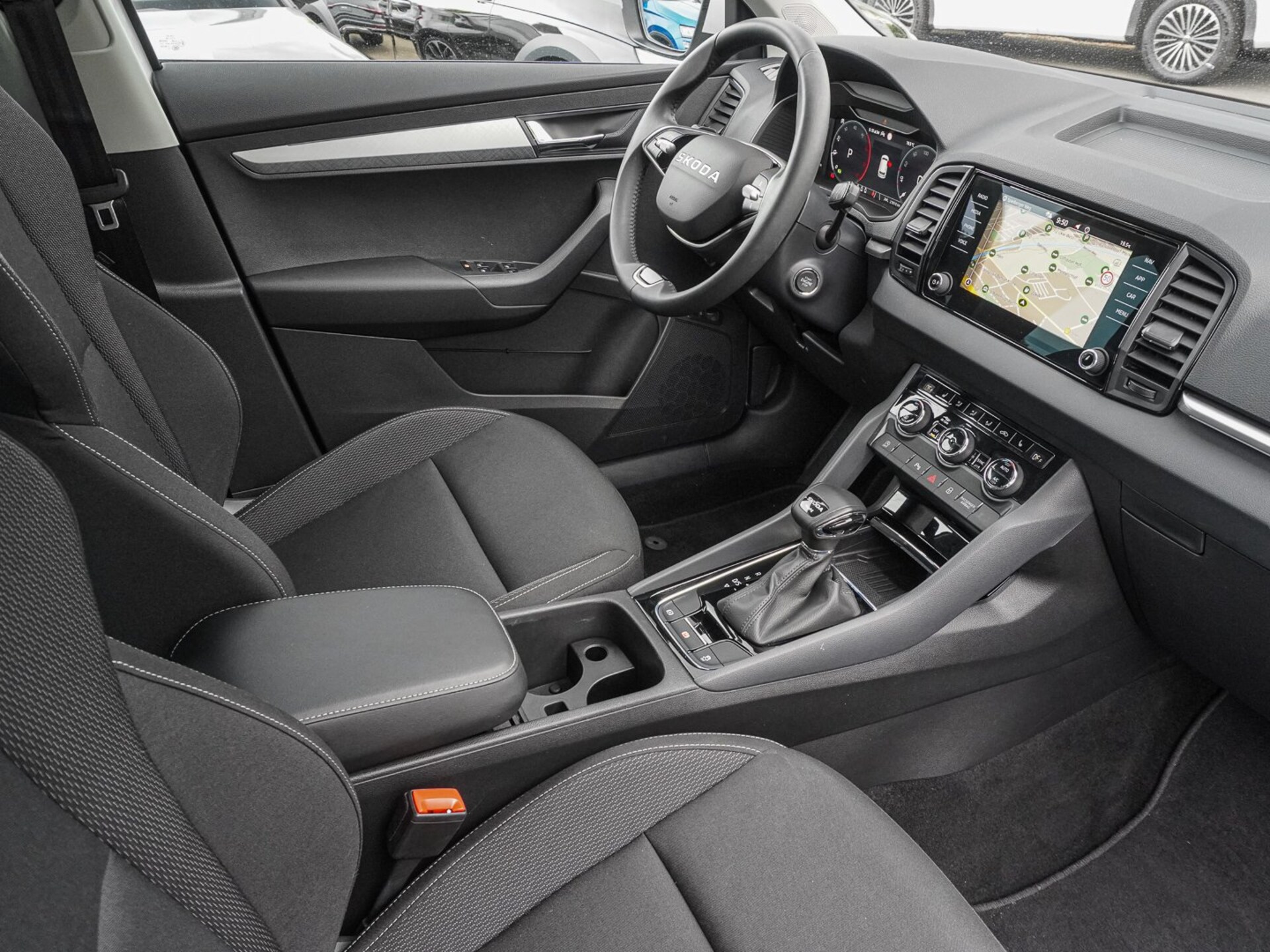 Skoda Karoq Tour