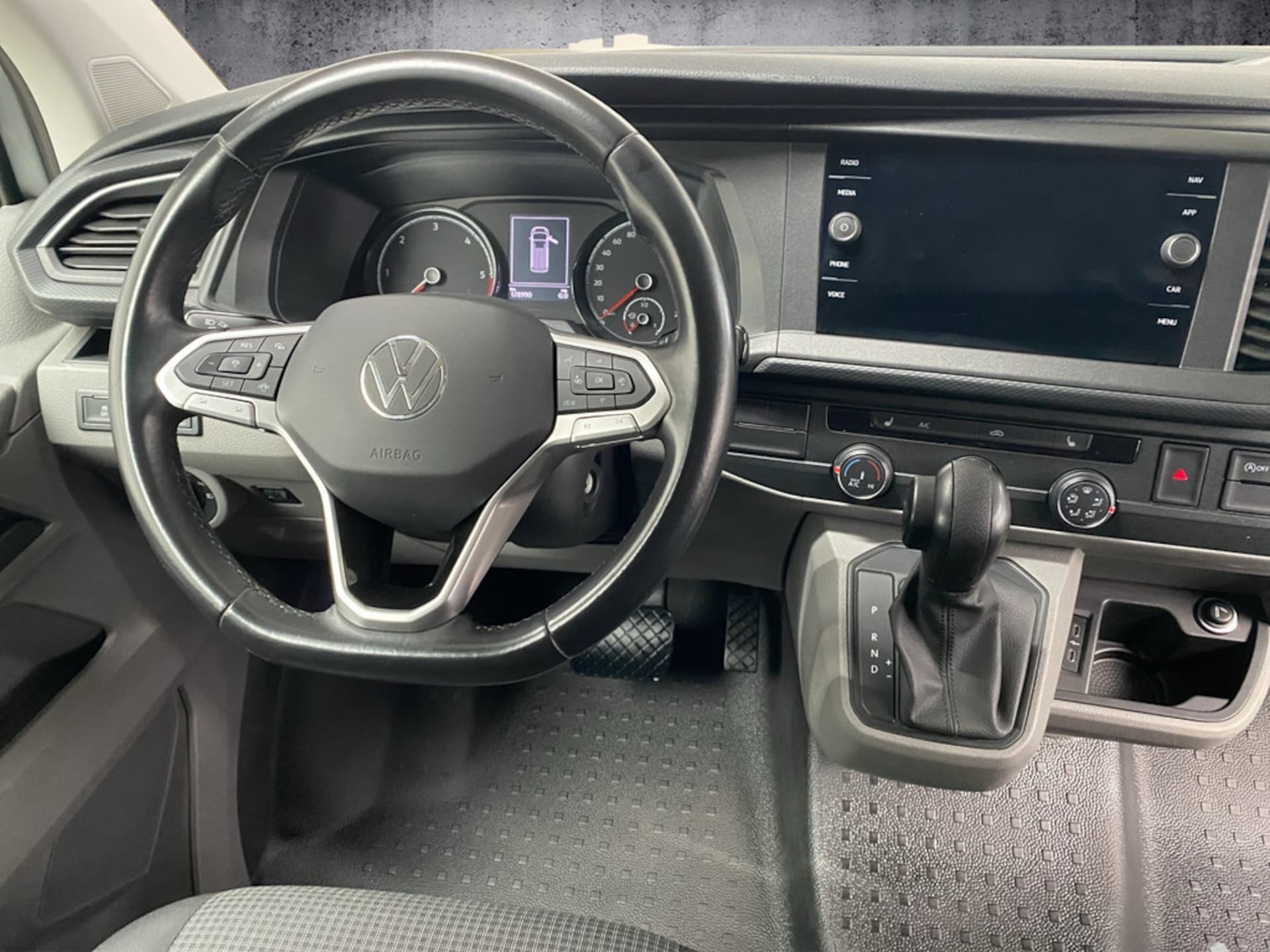 Volkswagen T6.1 Transporter Kasten kurzer Radstand