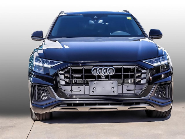2022 Audi Q8