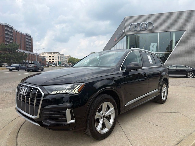 Photo of 2023 Audi Q7 
