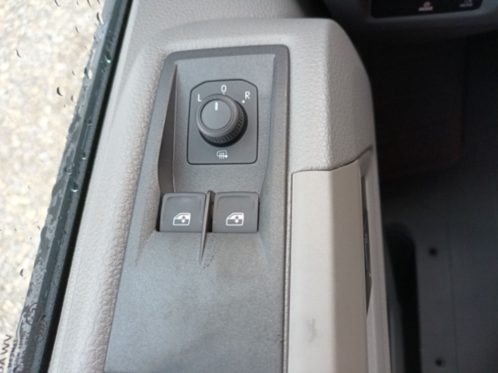Volkswagen Crafter Kasten mittlerer Radstand – Bild 17