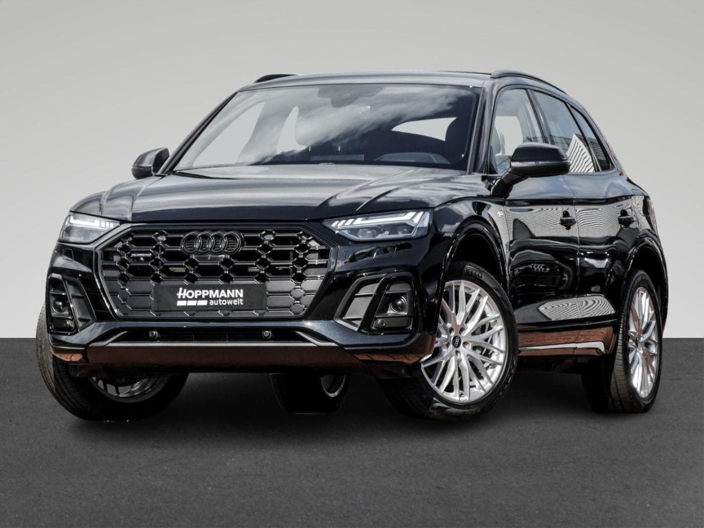 Bild über Audi Q5 TFSI e S line 55 TFSI e quattro S tronic - für weitere Informationen kontaktieren Sie den Audi Partner