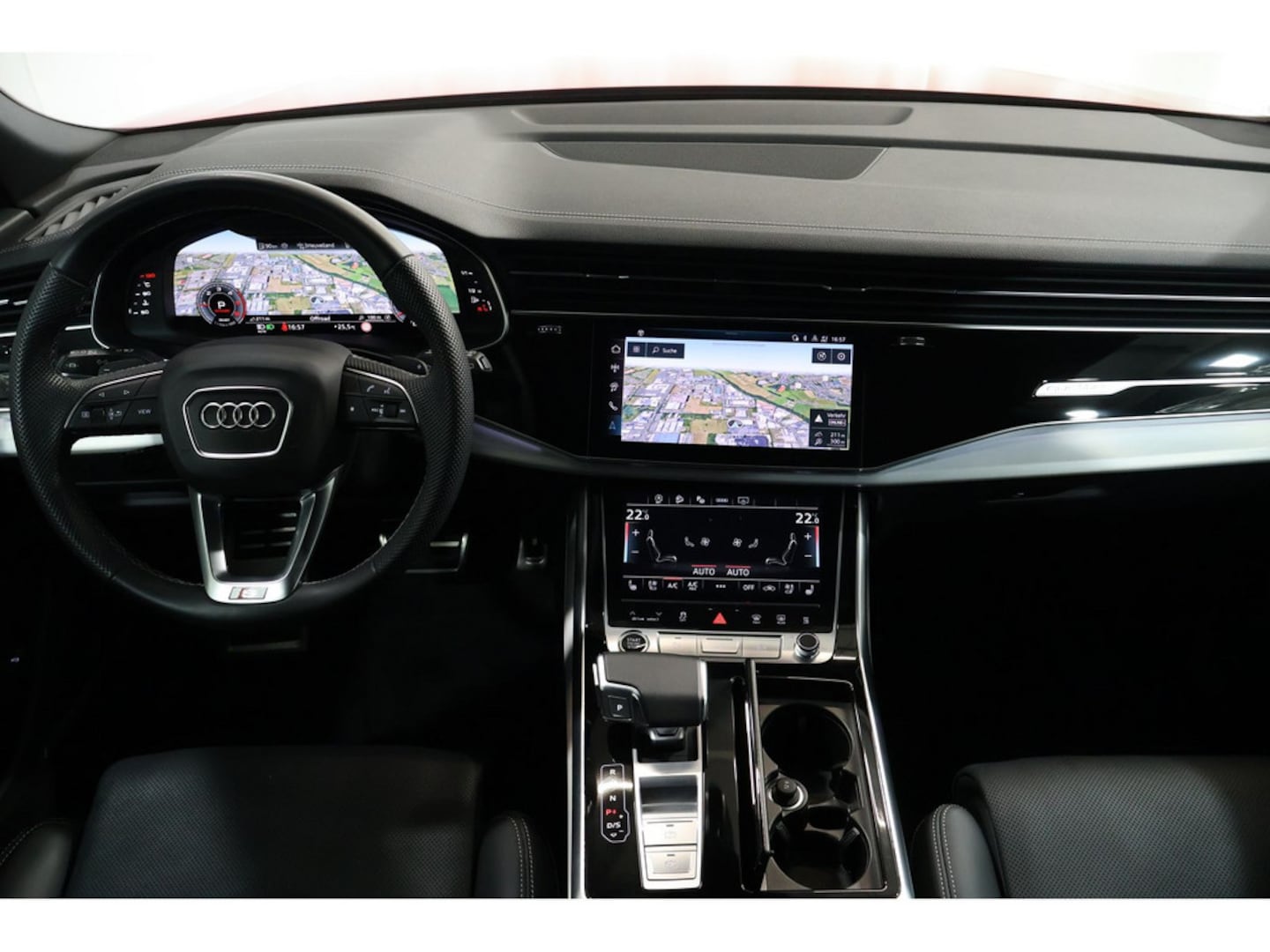 Bild über Audi Q8 SUV 50 TDI quattro tiptronic - für weitere Informationen kontaktieren Sie den Audi Partner