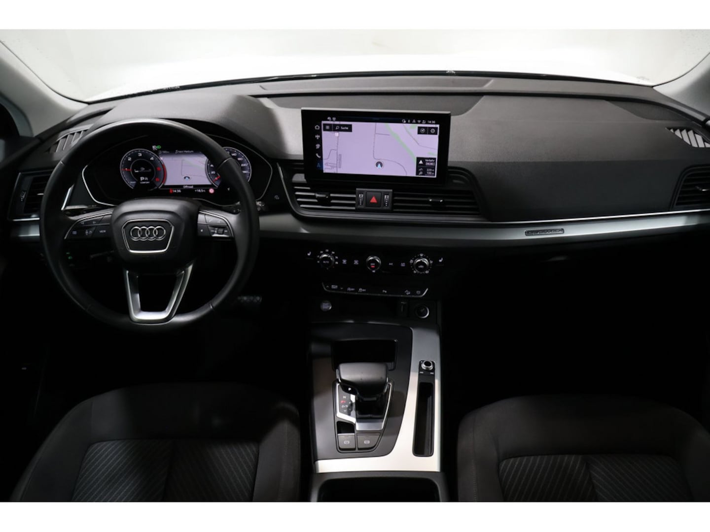 Bild über Audi Q5 Sportback 40 TDI quattro S tronic - für weitere Informationen kontaktieren Sie den Audi Partner