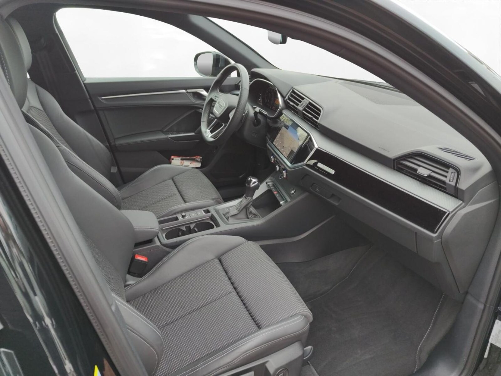 Audi Q3 Sportback – Bild 12