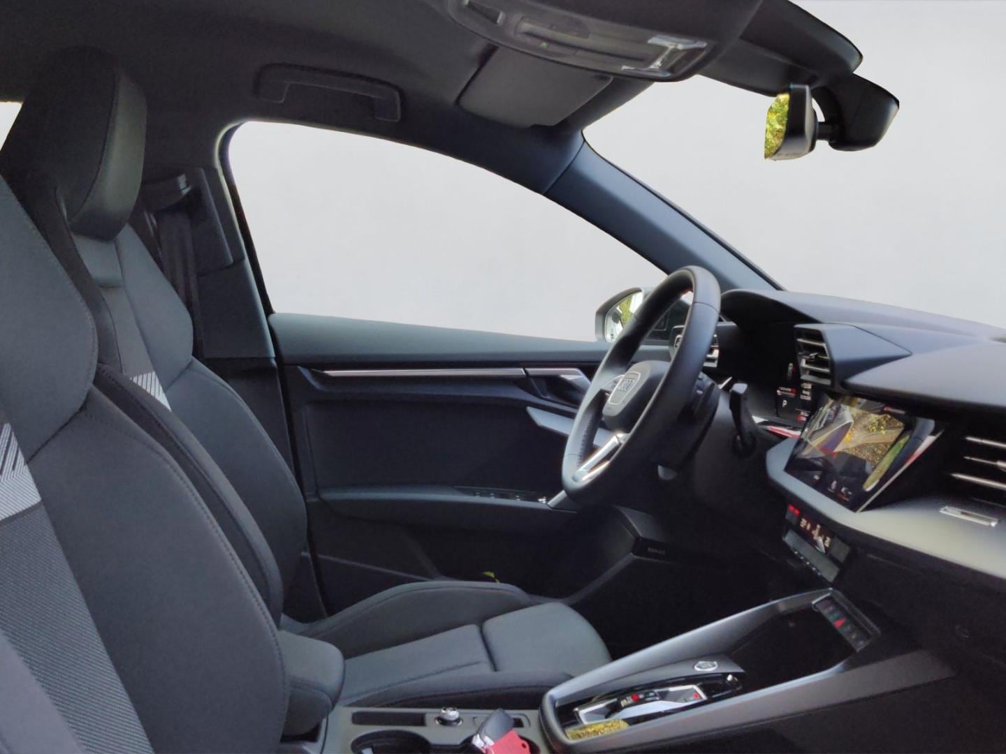 Bild über Audi A3 Sportback S line 35 TFSI S tronic - für weitere Informationen kontaktieren Sie den Audi Partner