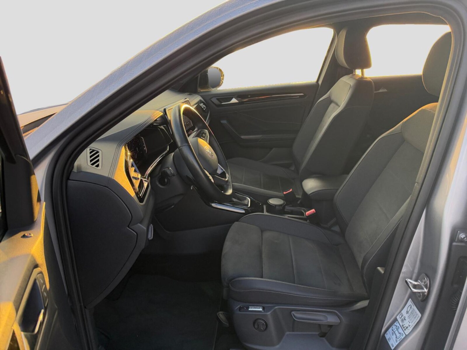 Volkswagen T-Roc – Bild 8