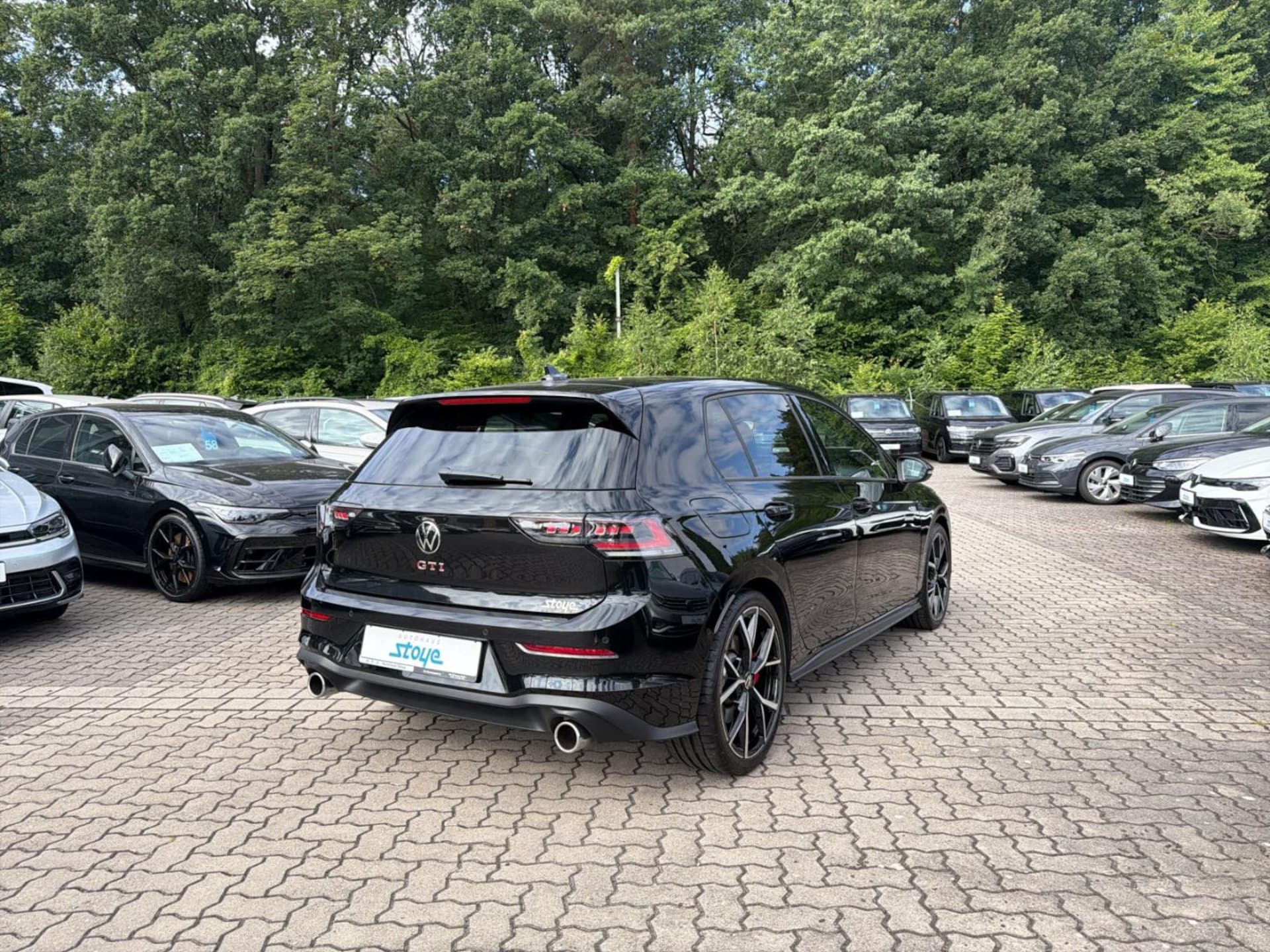 Volkswagen Golf GTI