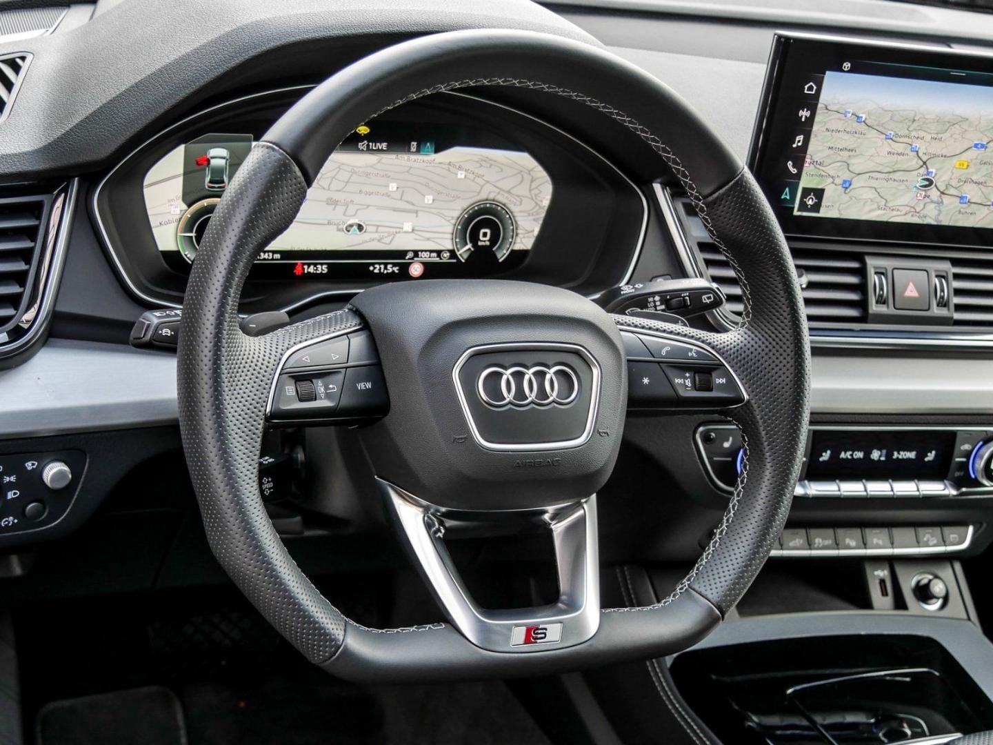 Bild über Audi Q5 TFSI e S line 55 TFSI e quattro S tronic - für weitere Informationen kontaktieren Sie den Audi Partner